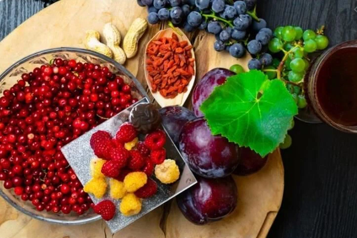 What foods have resveratrol-1